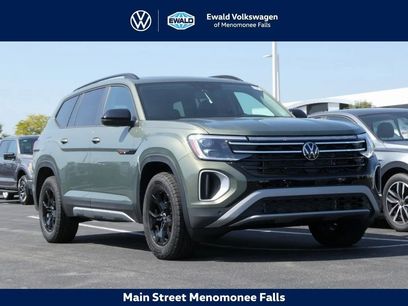 New 2025 Volkswagen Atlas Peak Edition SE