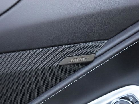 Used 2021 Chevrolet Corvette Stingray Coupe w/ 1LT RWD image 32