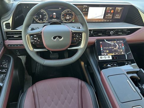 New 2026 INFINITI QX80 Autograph image 10