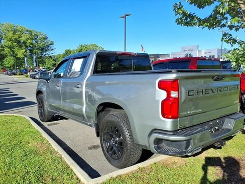 Used 2025 Chevrolet Silverado 1500 RST AWD/4WD image 5
