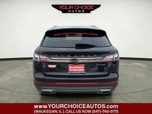 Used 2019 Lincoln Nautilus Select image 4