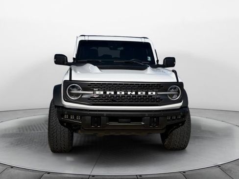 Used 2021 Ford Bronco Badlands AWD/4WD image 8