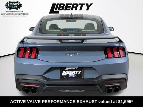 Used 2025 Ford Mustang GT Premium w/ GT Performance Package RWD image 4