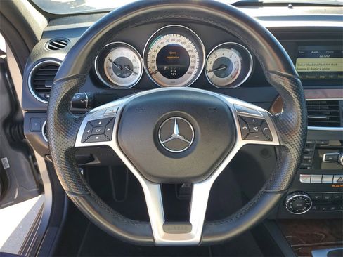 Used 2014 Mercedes-Benz C 250 Sedan image 27