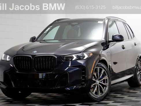 New 2026 BMW X5 xDrive50e w/ M Sport Package AWD/4WD image 1