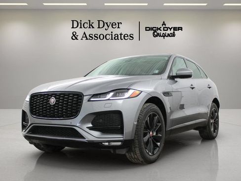 Used 2022 Jaguar F-PACE S AWD/4WD image 5