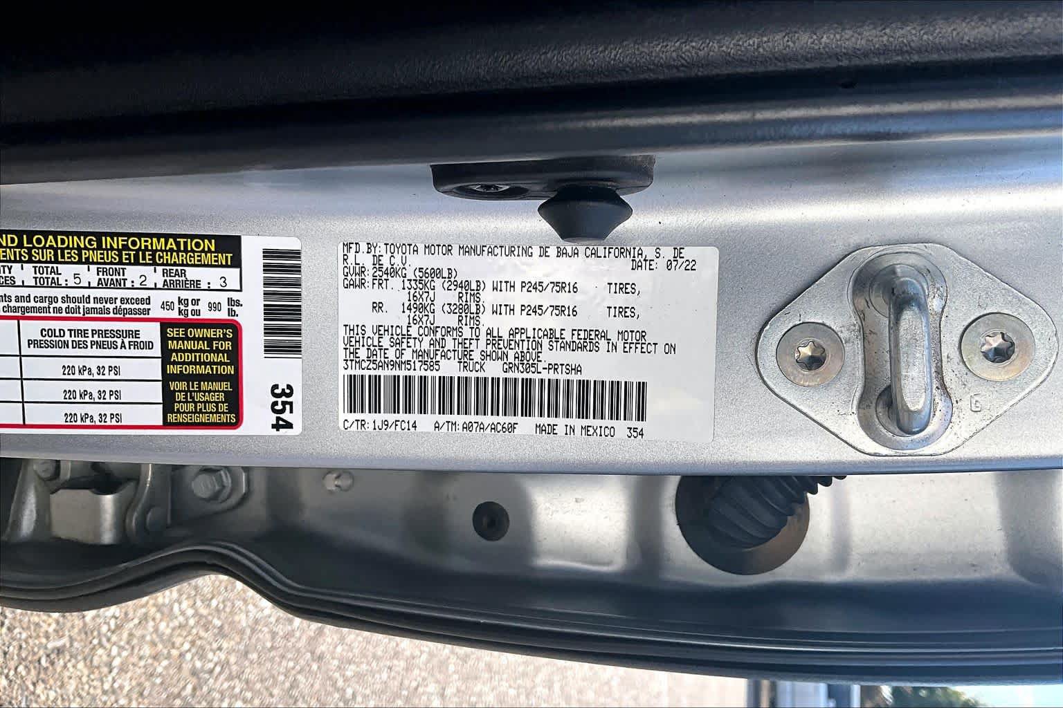 Used 2022 Toyota Tacoma SR5 w/ Technology Package AWD/4WD image 36