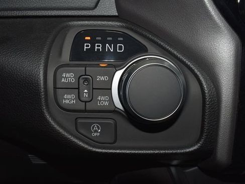 New 2026 RAM 1500 Big Horn AWD/4WD image 18