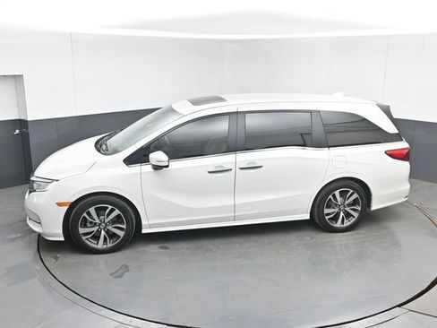 Used 2024 Honda Odyssey Touring image 38