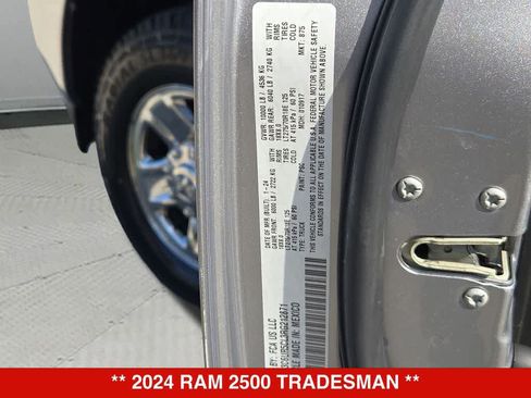 Used 2024 RAM 2500 Tradesman w/ Towing Technology Group AWD/4WD image 35