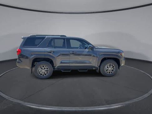 New 2026 Toyota 4Runner SR5 image 9