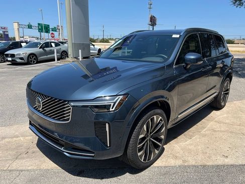 New 2027 Volvo XC90 B6 Plus AWD/4WD image 3
