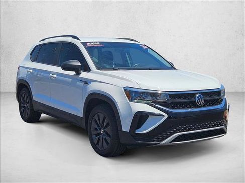 Used 2022 Volkswagen Taos S AWD/4WD image 3