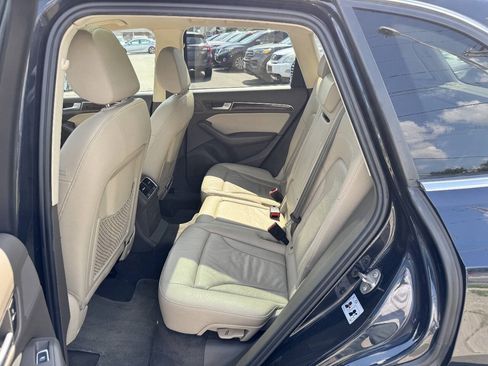 Used 2015 Audi Q5 2.0T Premium Plus AWD/4WD image 10