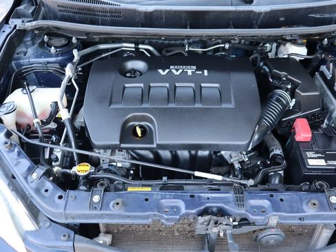 Used 2009 Toyota Matrix FWD image 35