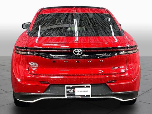 Used 2023 Toyota Crown AWD/4WD image 5
