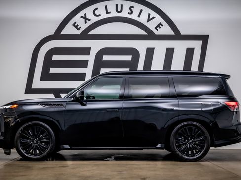 Used 2025 INFINITI QX80 Sensory AWD/4WD image 6