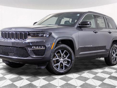 New 2025 Jeep Grand Cherokee Limited image 2