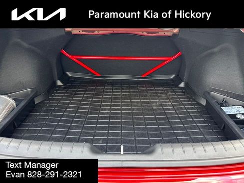Used 2025 Hyundai Elantra N FWD image 12