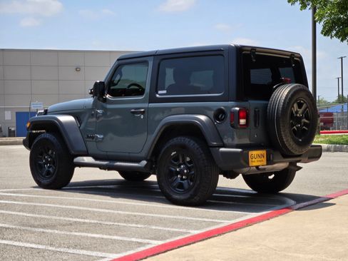 Used 2024 Jeep Wrangler Sport AWD/4WD image 5