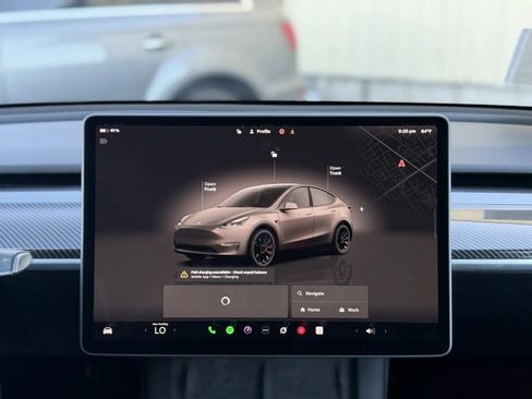 Used 2025 Tesla Model Y Performance AWD/4WD image 28