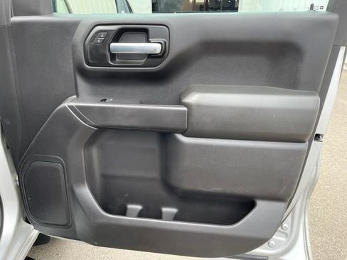 Used 2021 Chevrolet Silverado 1500 Custom AWD/4WD image 36
