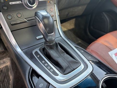 Used 2018 Ford Edge Titanium w/ Equipment Group 302A image 22