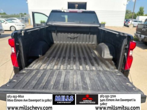 Used 2022 Chevrolet Silverado 1500 LT AWD/4WD image 22