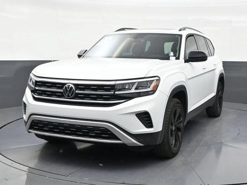 Used 2022 Volkswagen Atlas SE FWD image 8