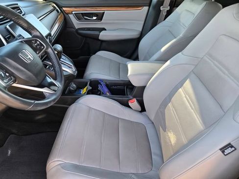 Used 2019 Honda CR-V Touring image 18
