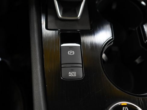 Used 2023 Nissan Rogue SV w/ SV Premium B Package AWD/4WD image 24