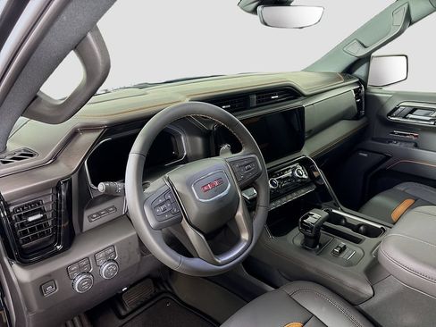 New 2026 GMC Sierra 1500 AT4 w/ AT4 Premium Package AWD/4WD image 9