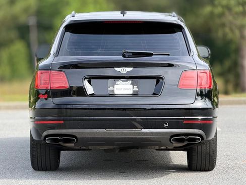 Used 2019 Bentley Bentayga AWD/4WD image 6