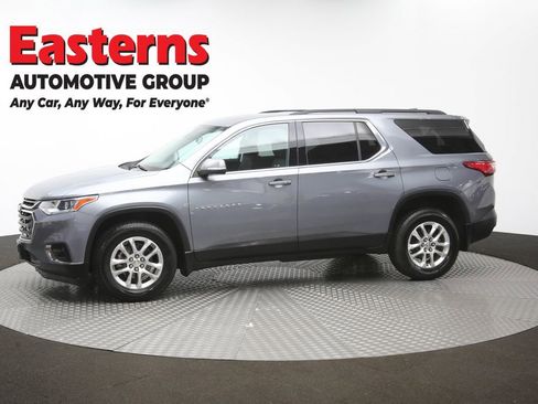 Used 2021 Chevrolet Traverse LT AWD/4WD image 60