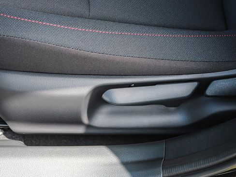 New 2026 Toyota Prius SE image 24