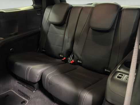 Used 2022 Mercedes-Benz GLS 450 4MATIC image 10