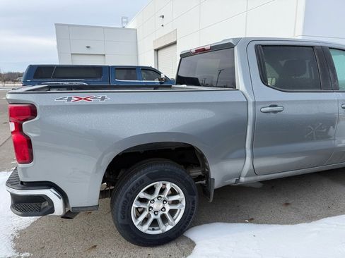 Used 2023 Chevrolet Silverado 1500 LT image 10