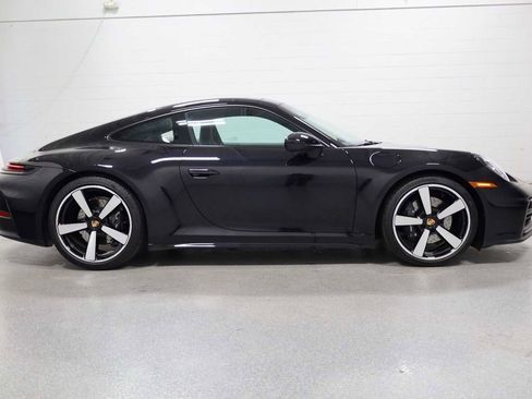 Certified 2025 Porsche 911 Carrera image 10