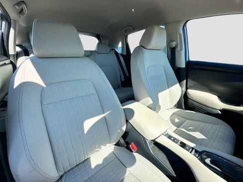 Certified 2024 Honda HR-V LX image 25