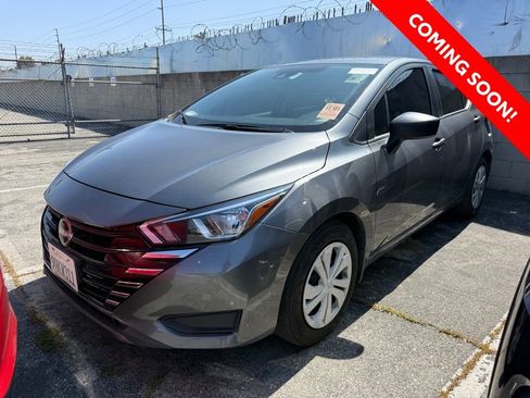 Used 2024 Nissan Versa S w/ Trunk Package image 3