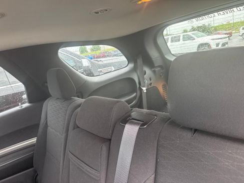 Used 2019 Dodge Durango SXT w/ Trailer Tow Group IV RWD image 9