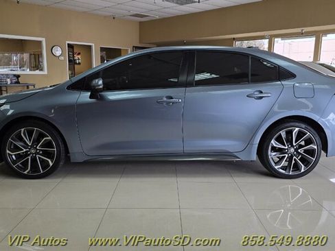 Used 2020 Toyota Corolla SE w/ Carpet Mat Package (TMS) FWD image 6