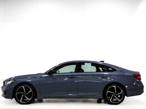 Used 2022 Honda Accord Sport image 5