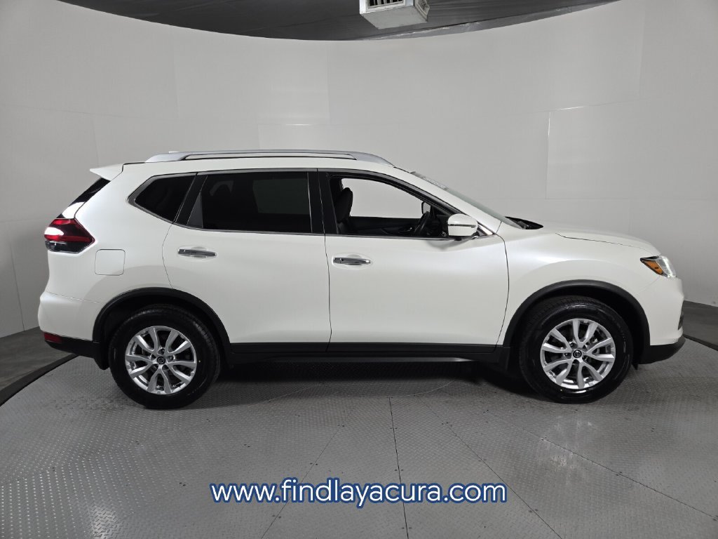 Used 2018 Nissan Rogue SV w/ Premium Package AWD/4WD image 10