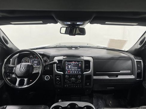 Used 2018 RAM 2500 Power Wagon w/ Leather & Luxury Group AWD/4WD image 21