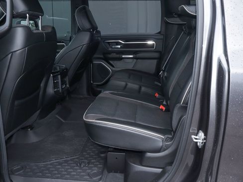 Used 2022 RAM 1500 Laramie w/ Sport Appearance Package AWD/4WD image 8