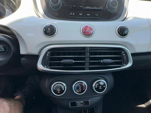 Used 2017 FIAT 500X Pop FWD image 33