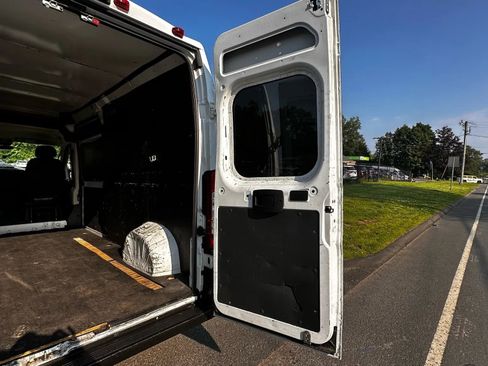 Used 2021 RAM ProMaster 2500 image 20