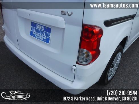 Used 2016 Nissan NV200 SV w/ Technology Package FWD image 20