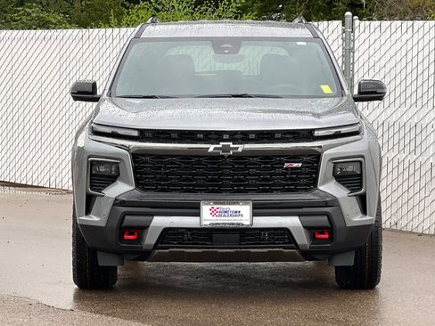 New 2026 Chevrolet Traverse Z71 w/ Enhanced Driving Package AWD/4WD image 6